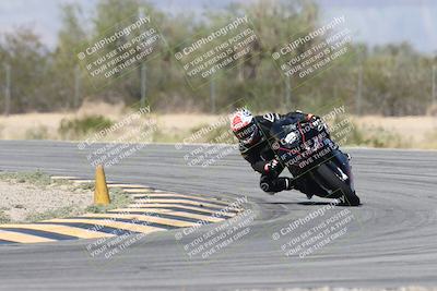 media/Oct-02-2025-Racers Edge (Thu) [[2c91cb6ab3]]/2-A Group/Session 3-Turn 7 (1130am)/